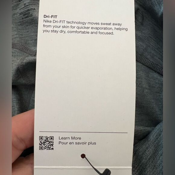 NWT Nike One Women's Tight Fit Mid-Rise Crop Dri-Fit Leggings Grey Size 2X New - Picture 8 of 10